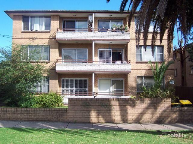 7/2 Fifth Ave, Campsie, NSW 2194