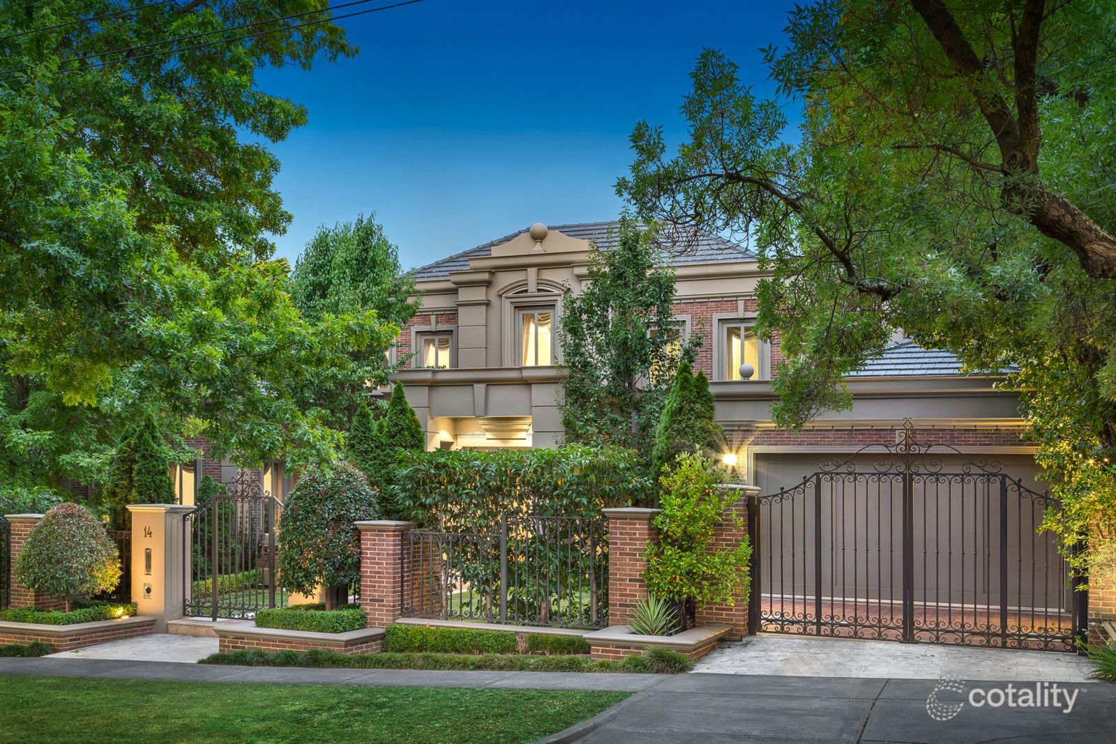 14 Boston Rd, Balwyn, VIC 3103