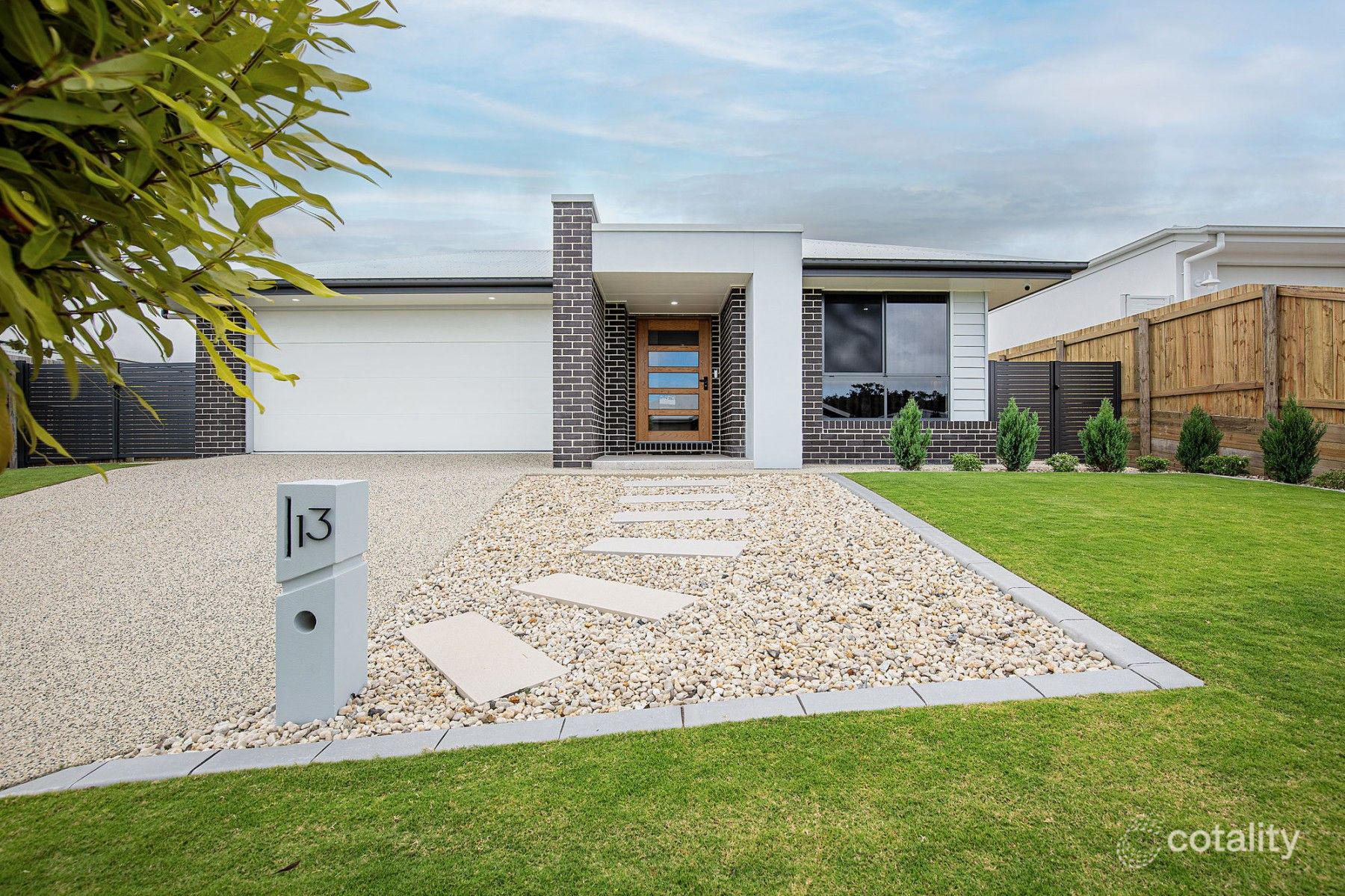 13 Olivia Pl, Richmond, QLD 4740