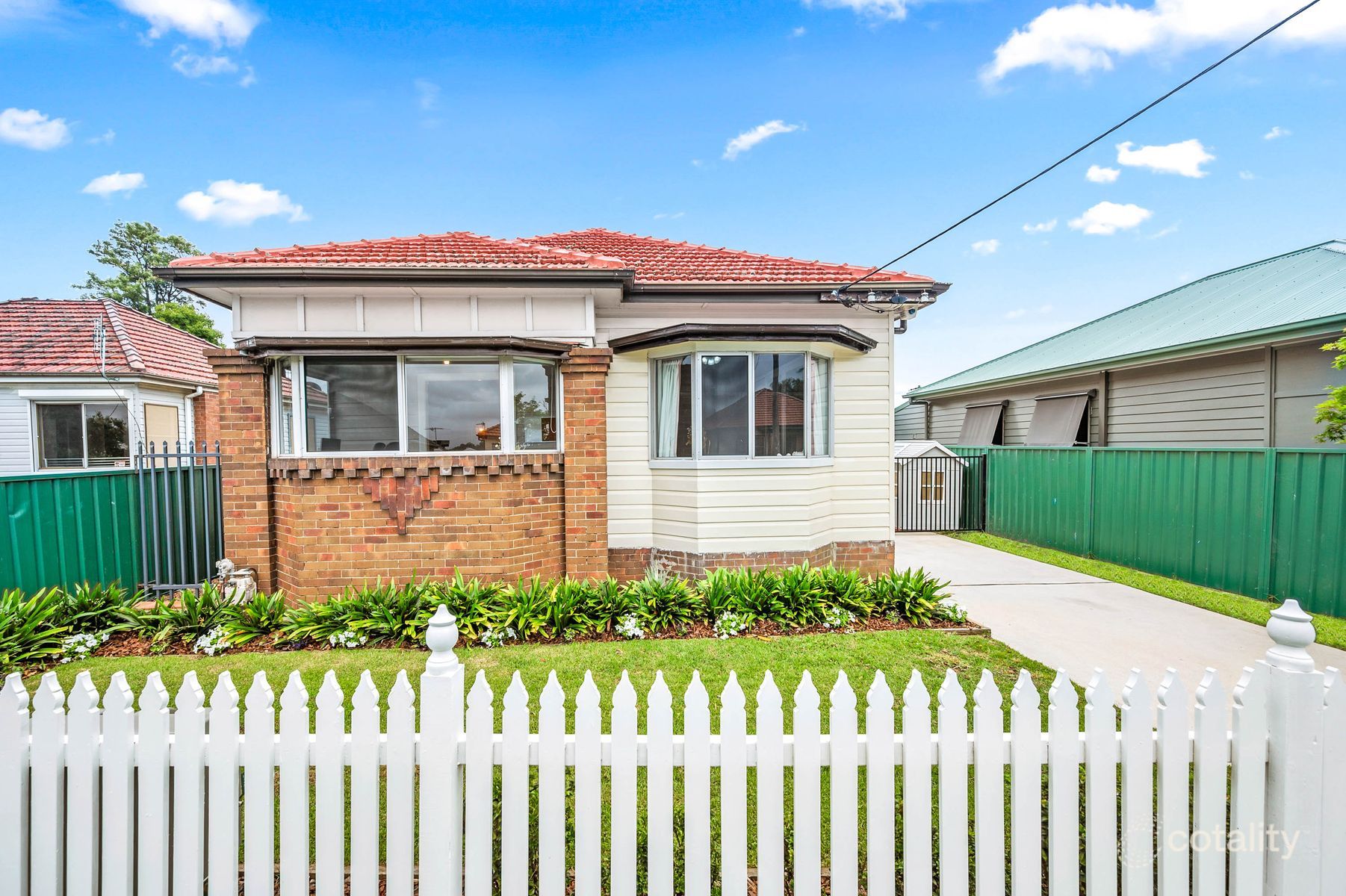 16 Miller St, Mayfield West, NSW 2304