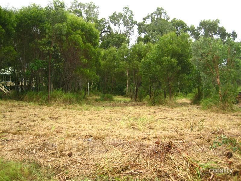 24 Rainbow St, Armstrong Beach, QLD 4737