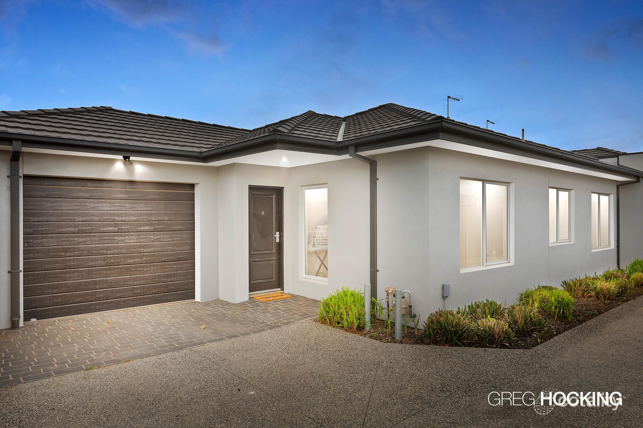 2/4 Carlsson Ct, Brooklyn, VIC 3012