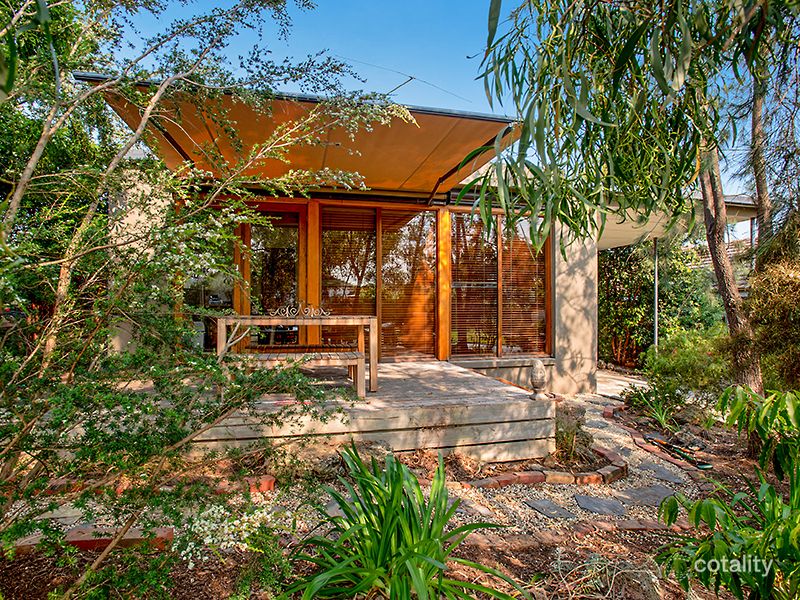 11 Ireland St, Burwood, VIC 3125