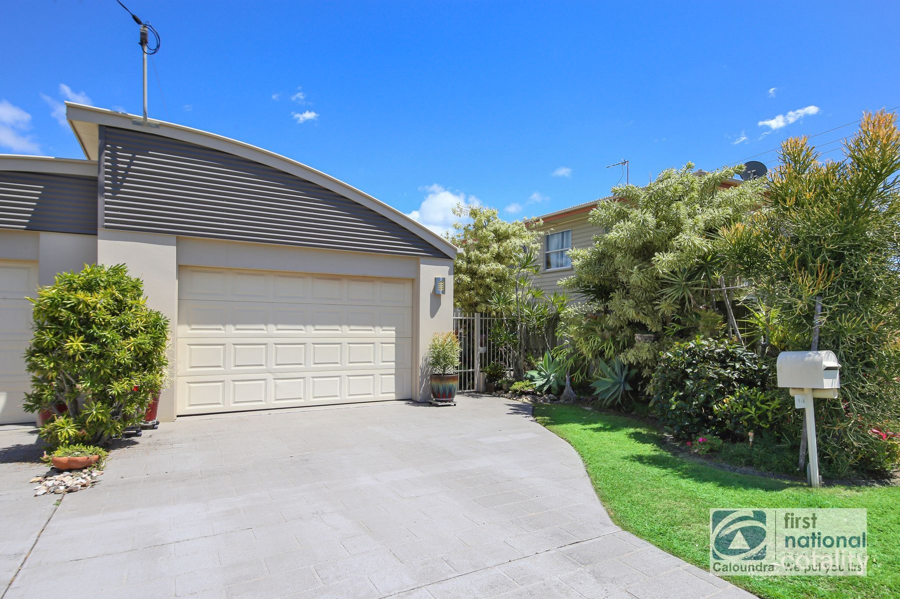 1/4 Burwah Tce, Caloundra, QLD 4551