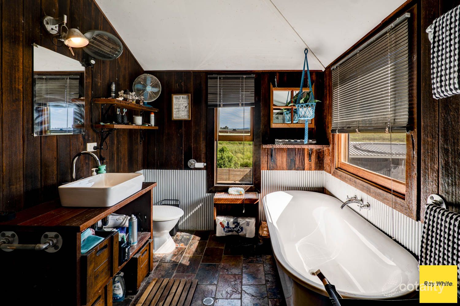 919 Clarendon Rd, Clarendon, QLD 4311