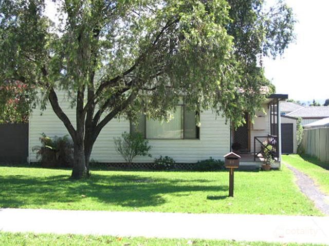 26 Barellan Ave, Dapto, NSW 2530