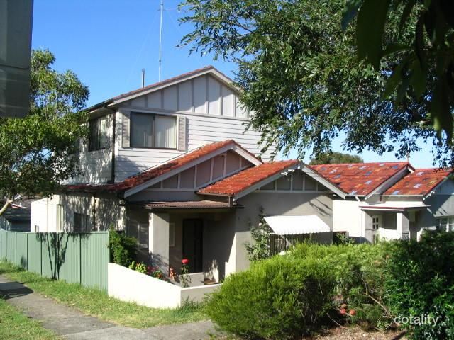 2 Fourth St, Ashbury, NSW 2193