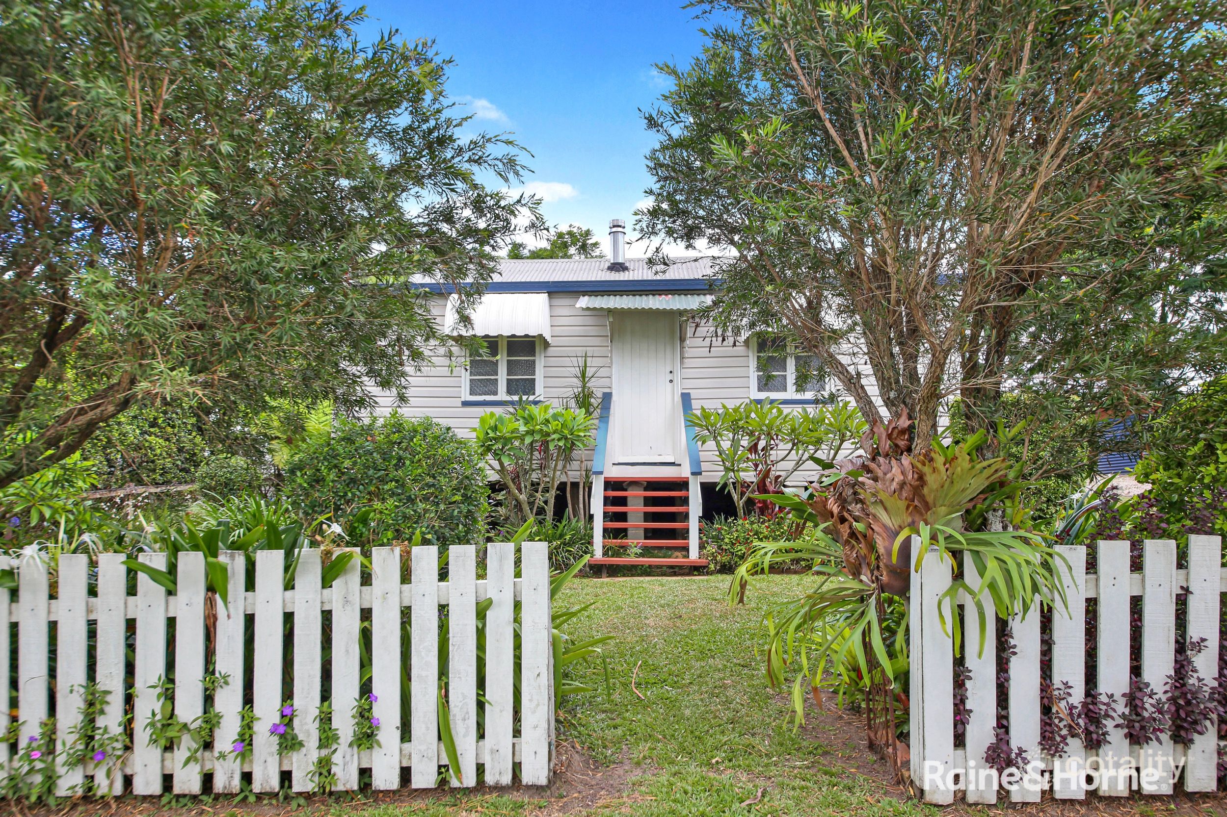 596 Traveston Rd, Traveston, QLD 4570