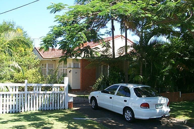24 Fox St, East Ipswich, QLD 4305