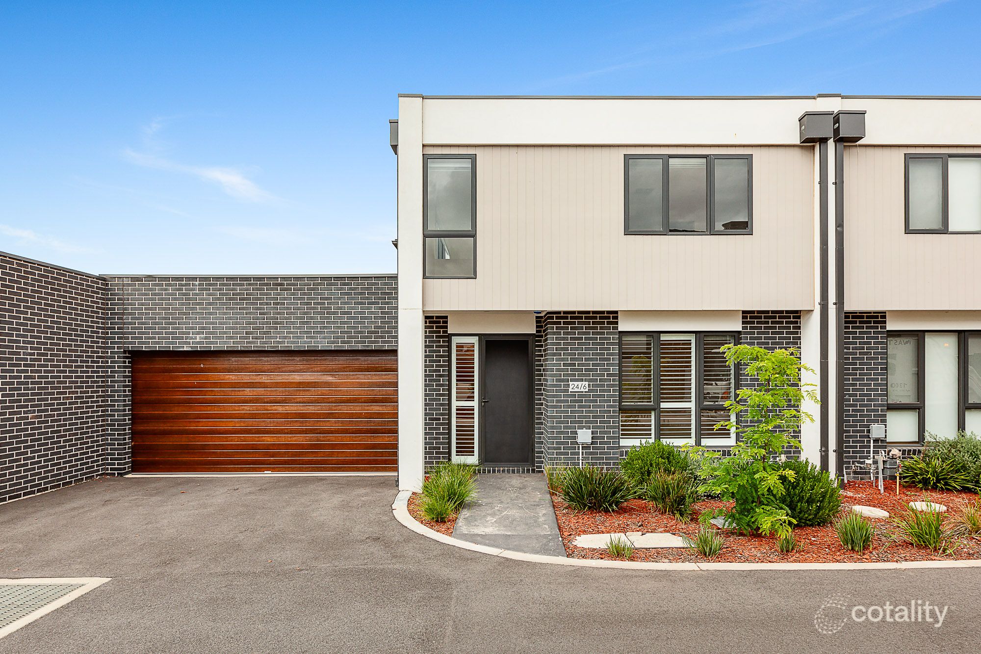24/6 Hensley Rd, Lalor, VIC 3075