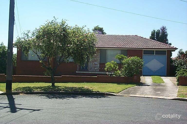 15 Forshaw Ave, Chester Hill, NSW 2162