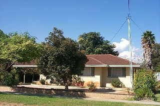 75 Gibbs St, East Cannington, WA 6107
