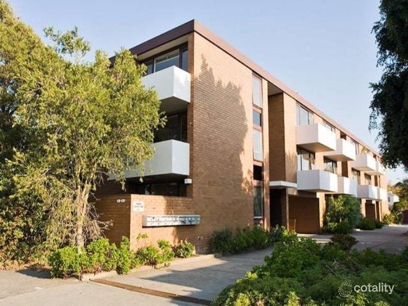 4/90-92 Hambleton St, Middle Park, VIC 3206