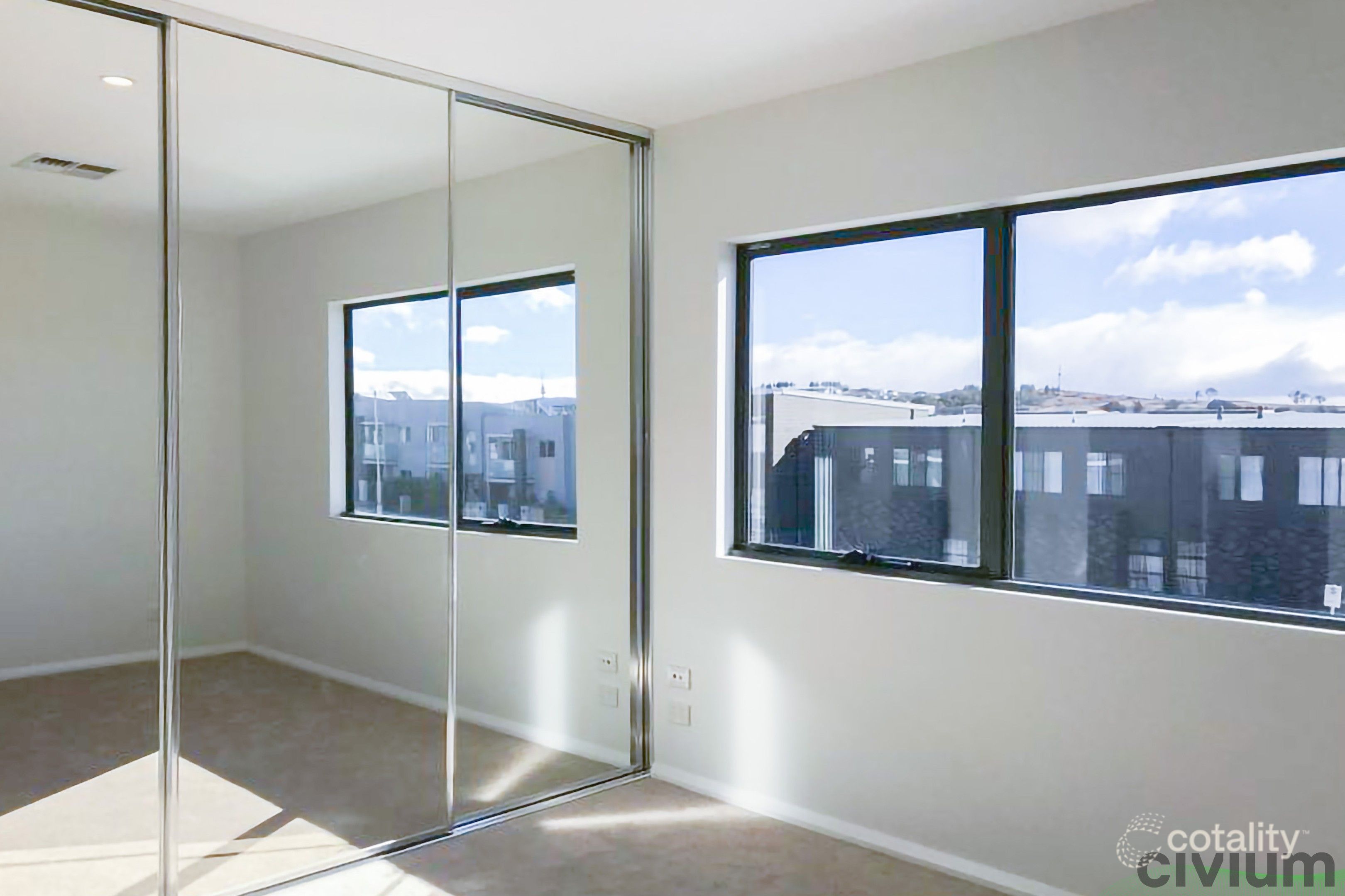 9/41 Arthur Blakeley Way, Coombs, ACT 2611