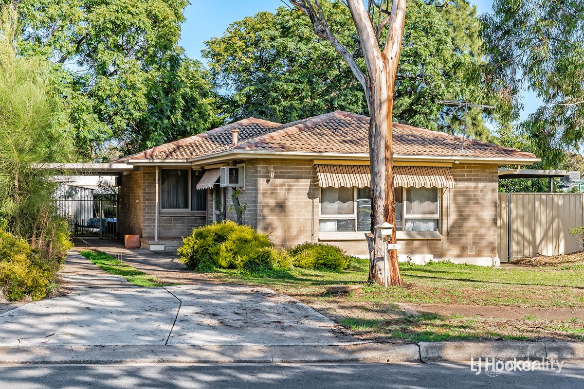 16 Cavenagh St, Elizabeth Downs, SA 5113