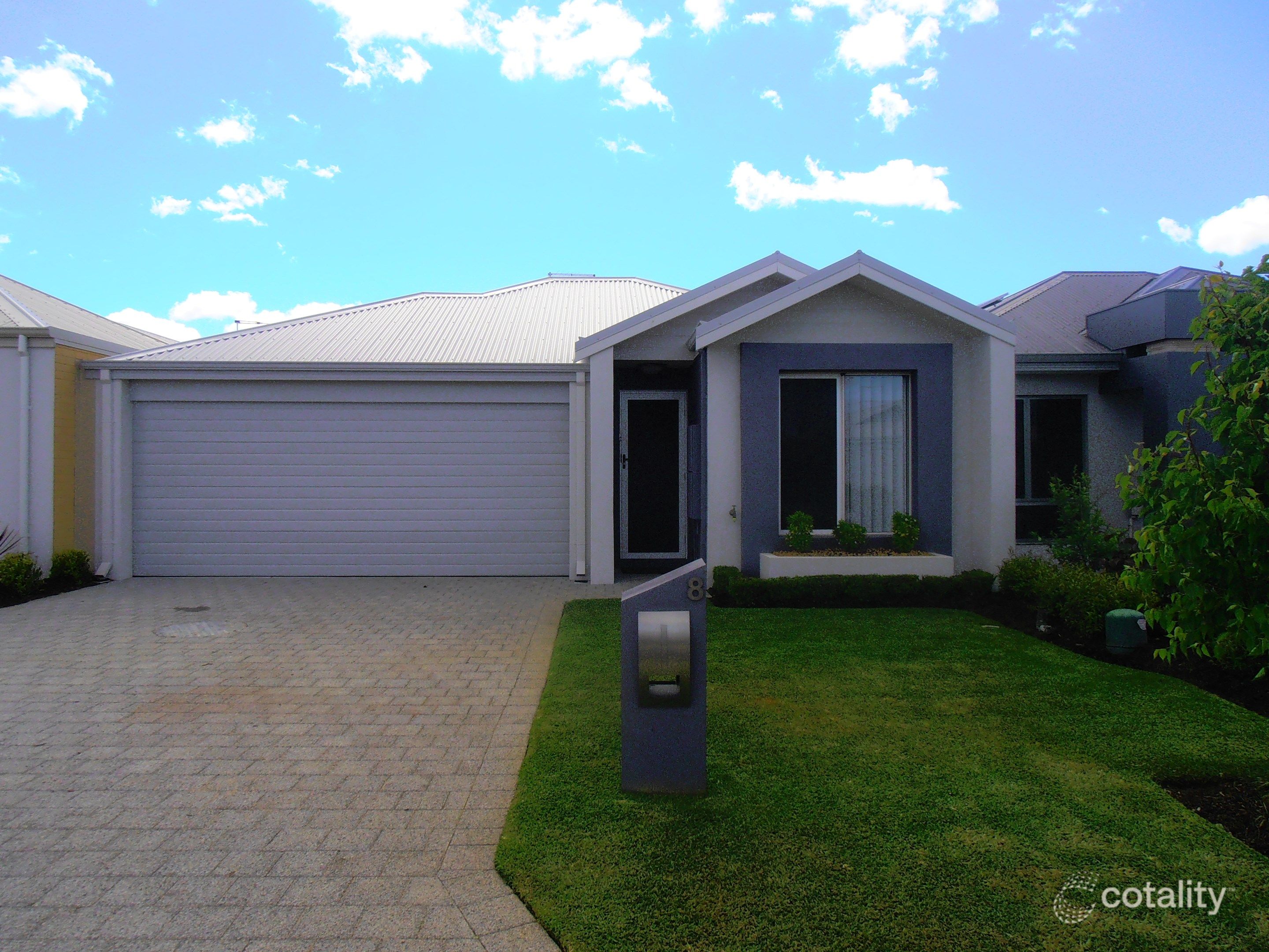 8 Ambit Way, Aveley, WA 6069