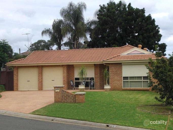 13 Marsanne Pl, Eschol Park, NSW 2558