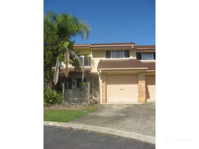 12/5 Greenlands Dr, Varsity Lakes, QLD 4227