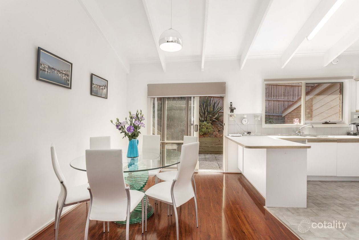 2/33 Wooddale Gr, Donvale, VIC 3111
