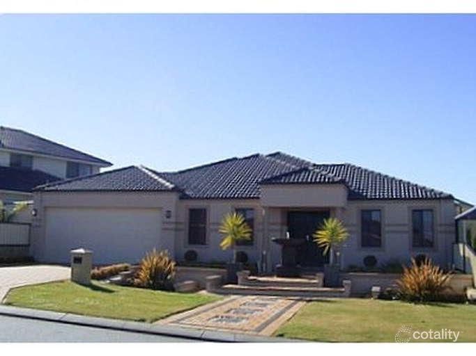 21 The Lakes Bvd, Jandakot, WA 6164