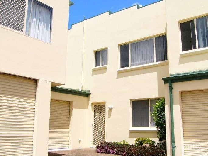 2/148 Pine St, Wynnum, QLD 4178