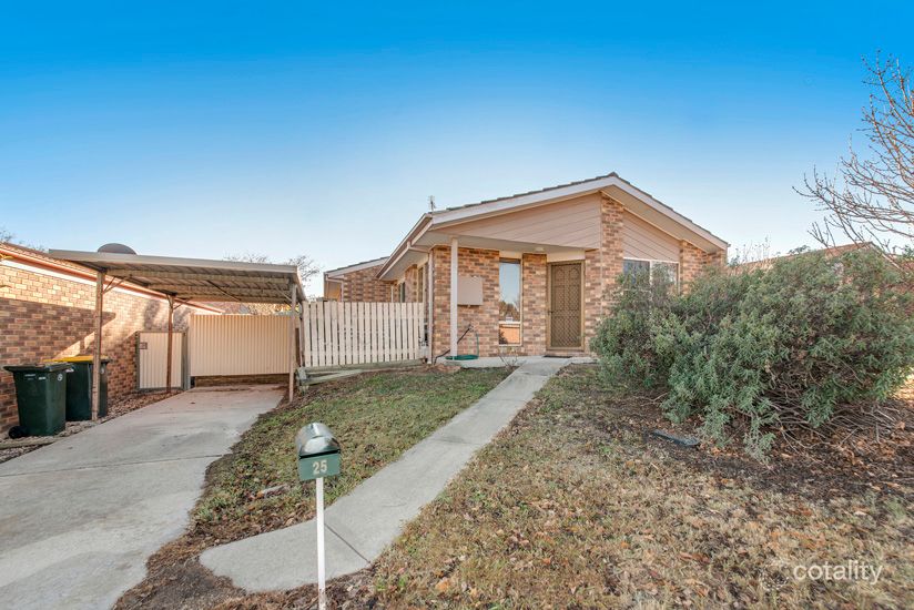 25 Thomas Hart St, Banks, ACT 2906