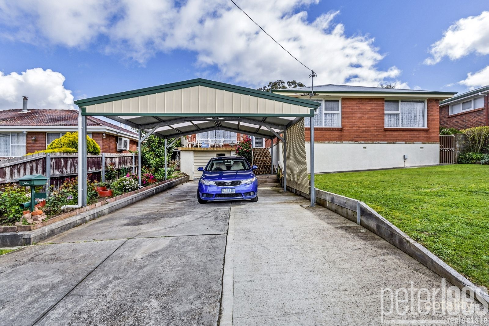 11 Cedar St, Newnham, TAS 7248