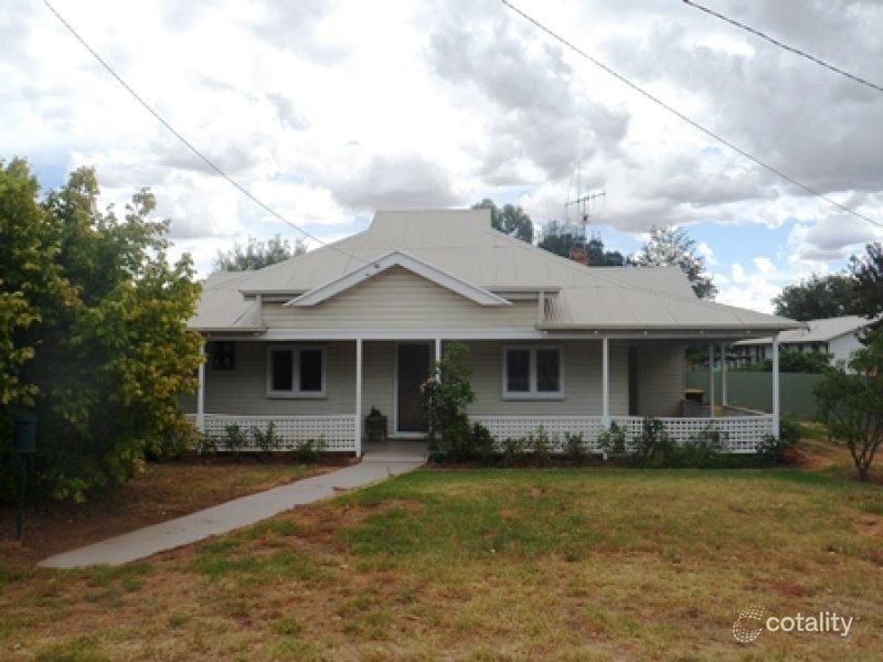 25 Waddell St, Canowindra, NSW 2804