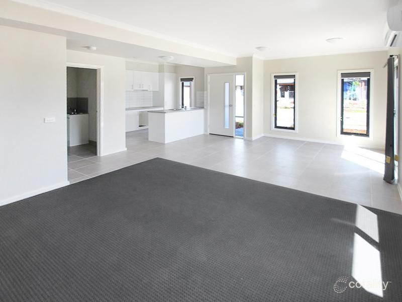 8 Jolly St, Cranbourne East, VIC 3977
