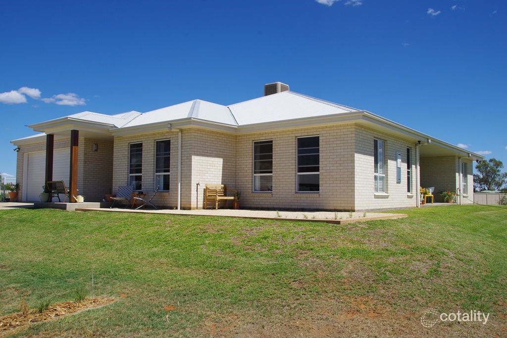 18 Riverside Dr, Narrabri, NSW 2390