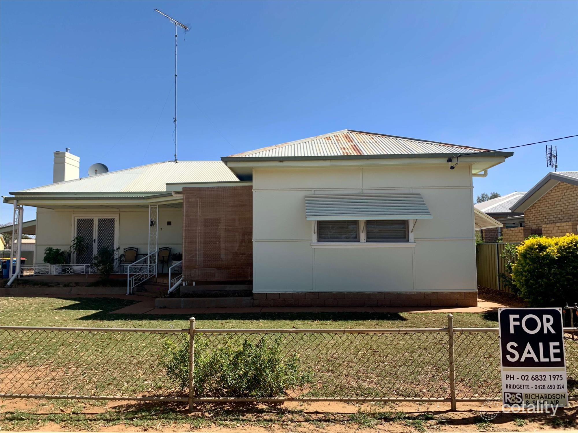 5 Pangee St, Nyngan, NSW 2825