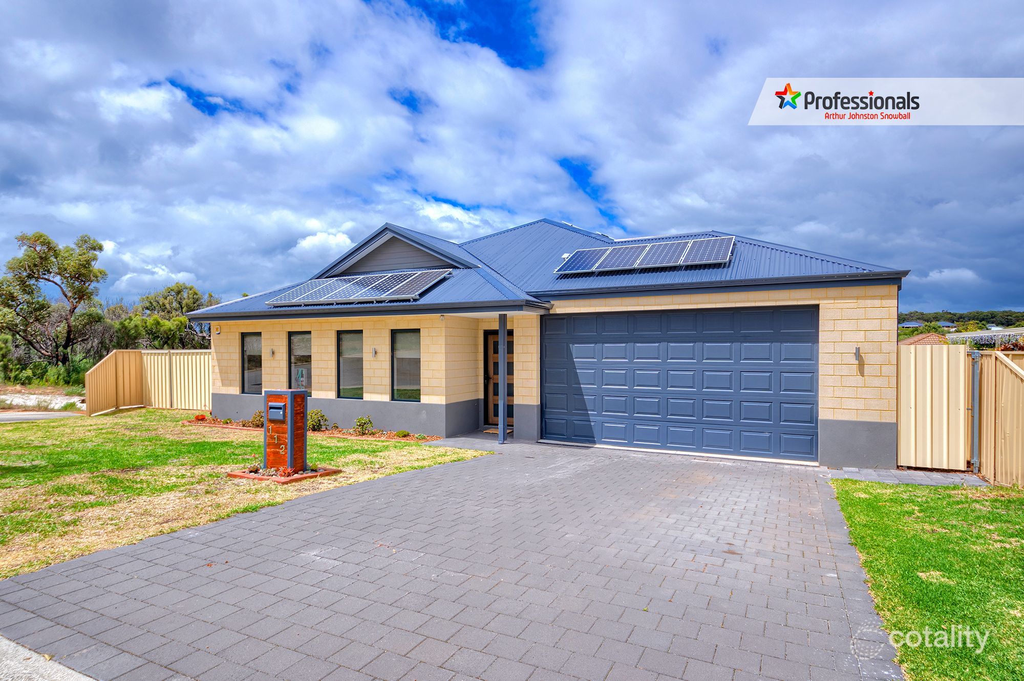 112 Hudson Rd, Yakamia, WA 6330