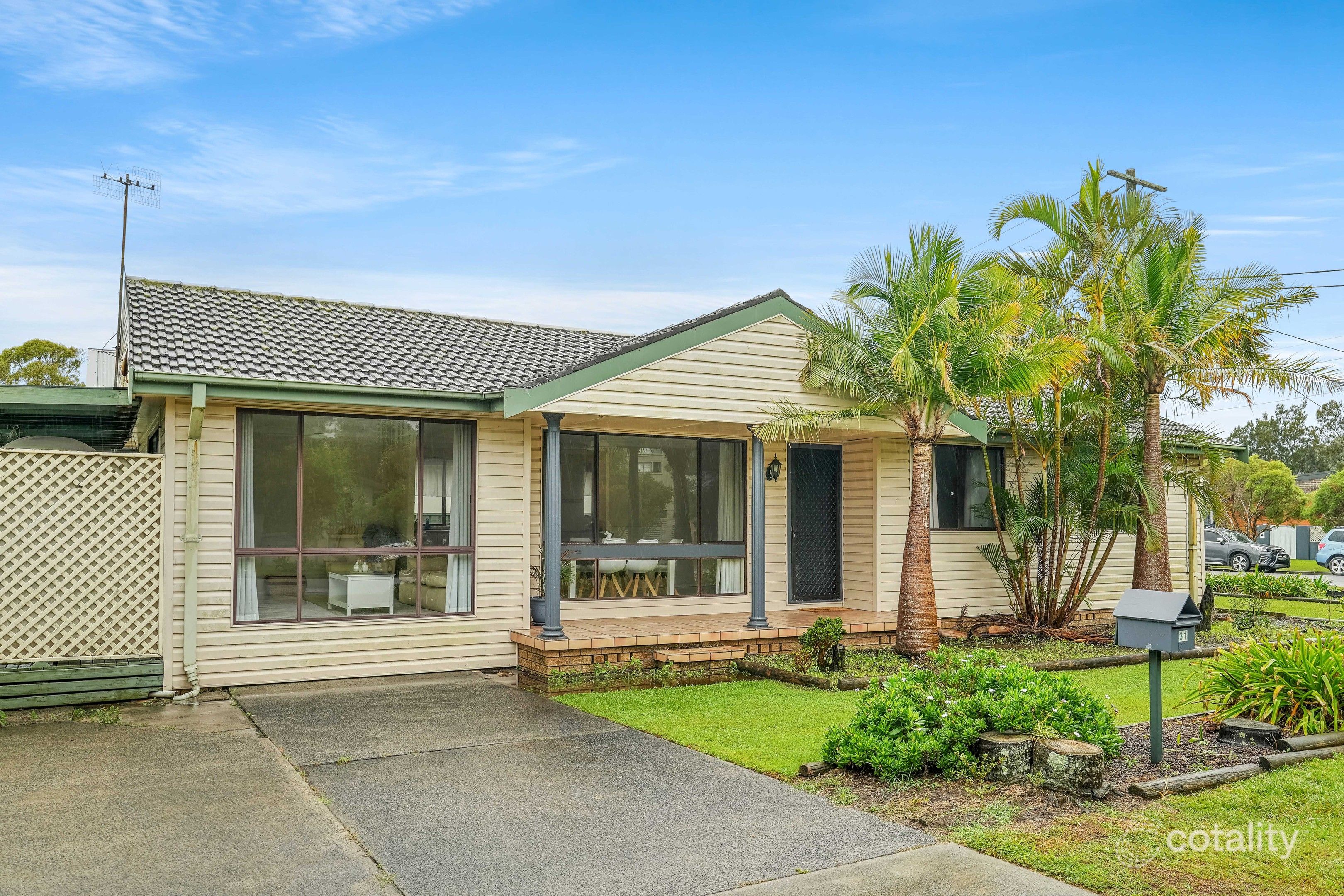 31 Kathleen White Cres, Killarney Vale, NSW 2261