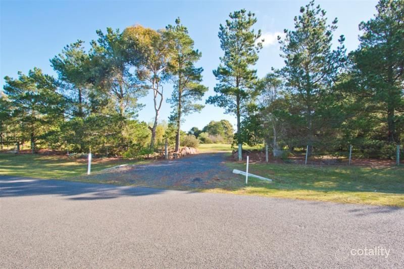 5a Kororoit Ct, Kurunjang, VIC 3337