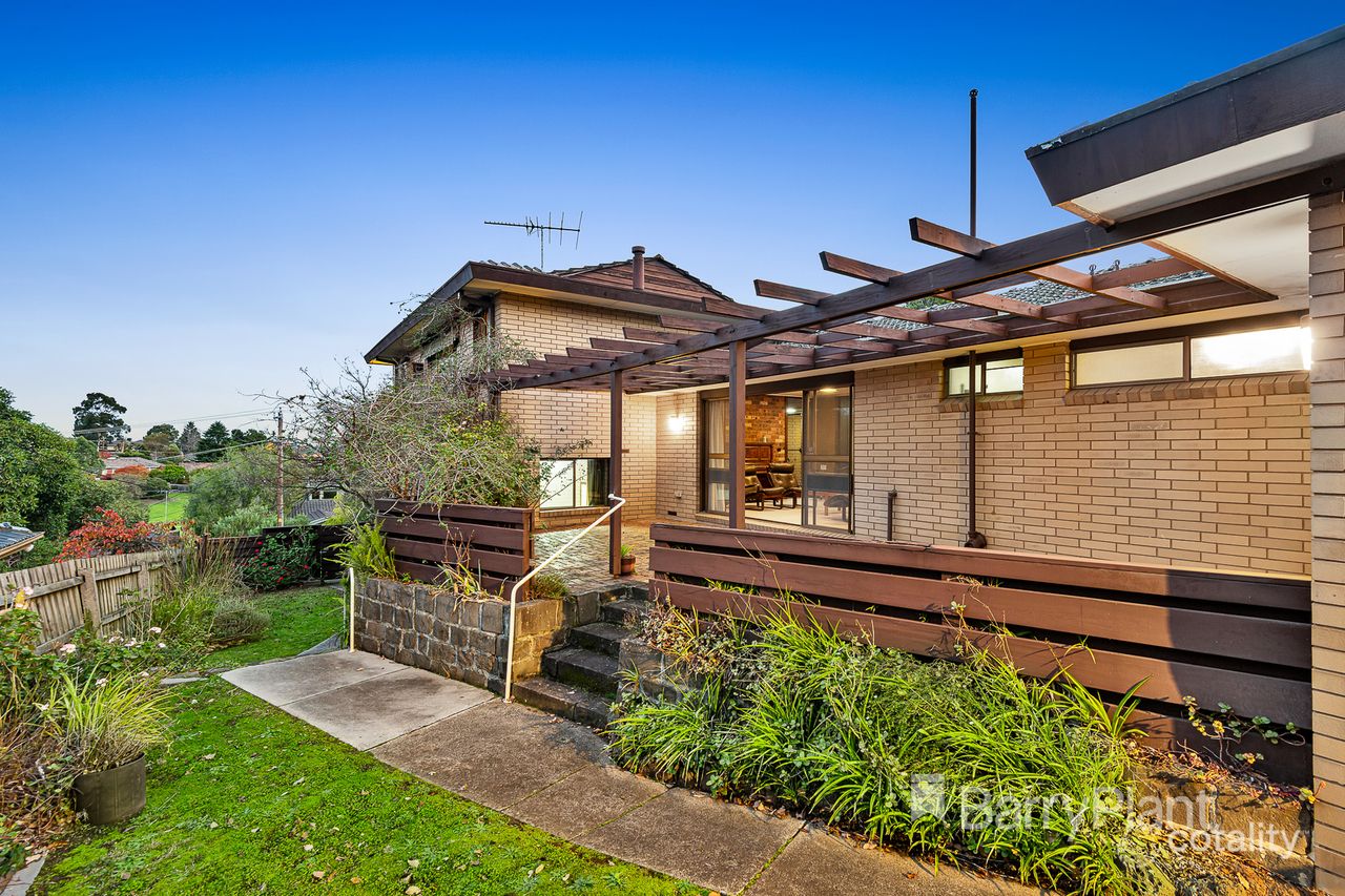 15 Cason St, Doncaster, VIC 3108