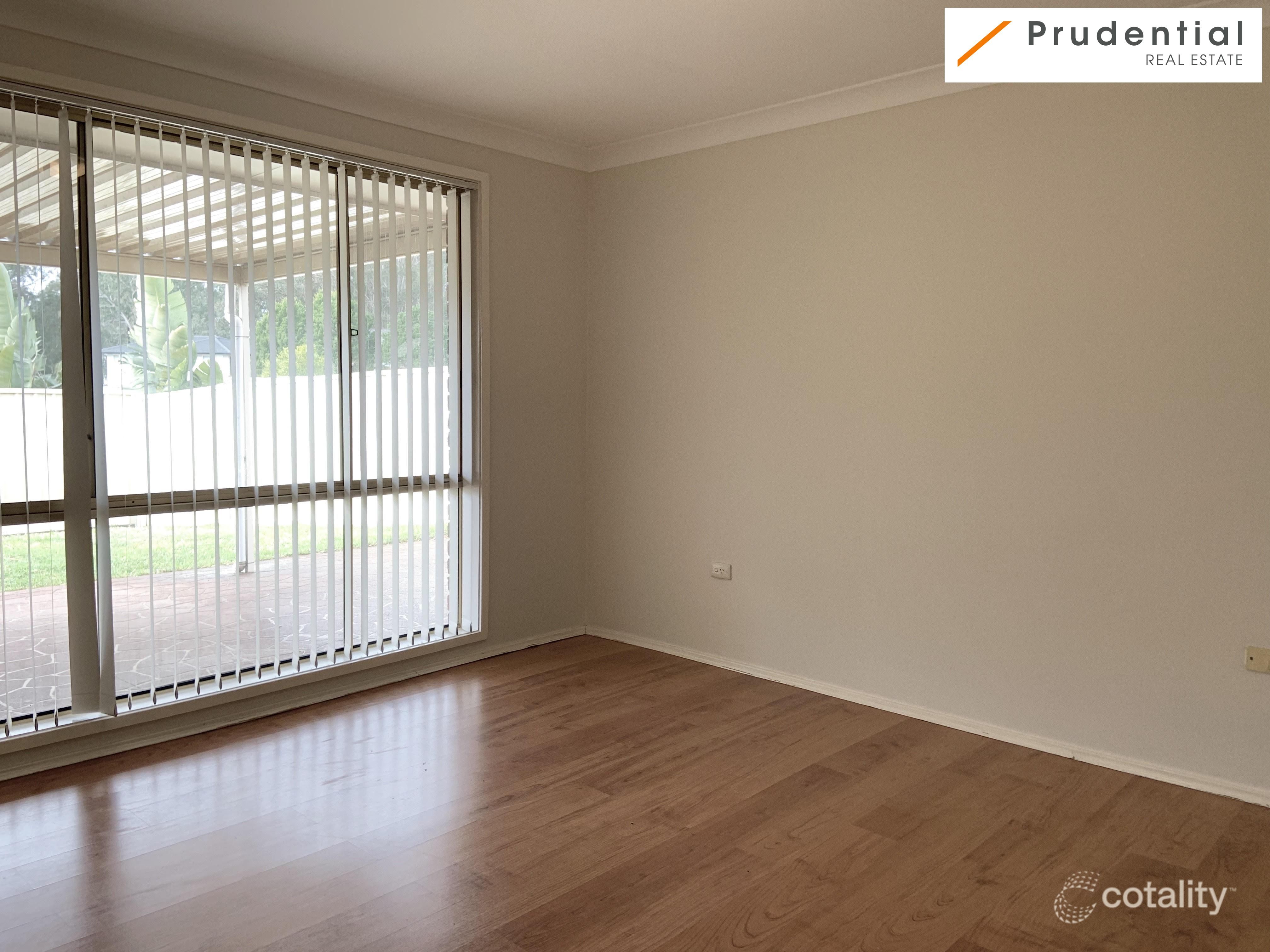 5 Cawdor Pl, Rosemeadow, NSW 2560