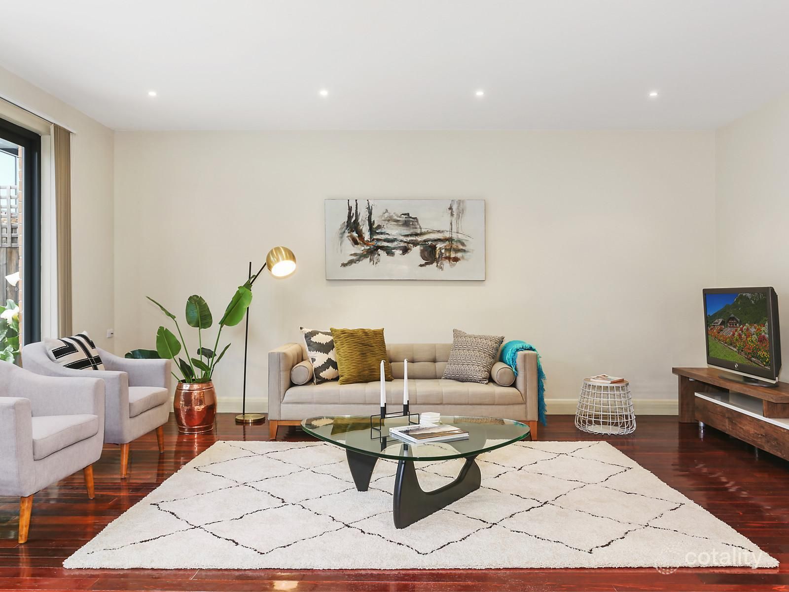 4/30 Fromhold Dr, Doncaster, VIC 3108