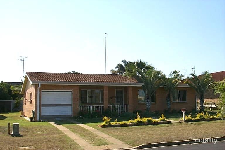 2 Newitt Dr, Bundaberg South, QLD 4670