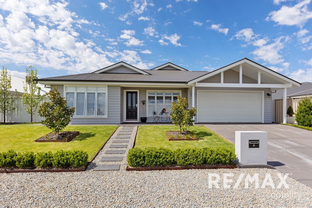 9 Nellywanna St, Gobbagombalin, NSW 2650