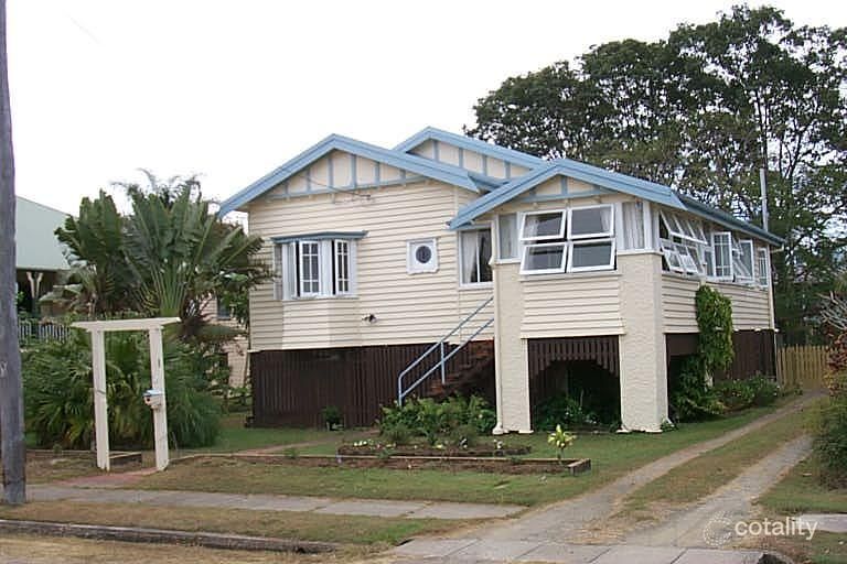 31 Lamb St, Walkervale, QLD 4670