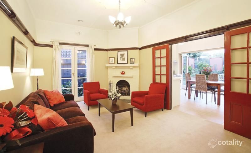 8 Thomas St S, Windsor, VIC 3181
