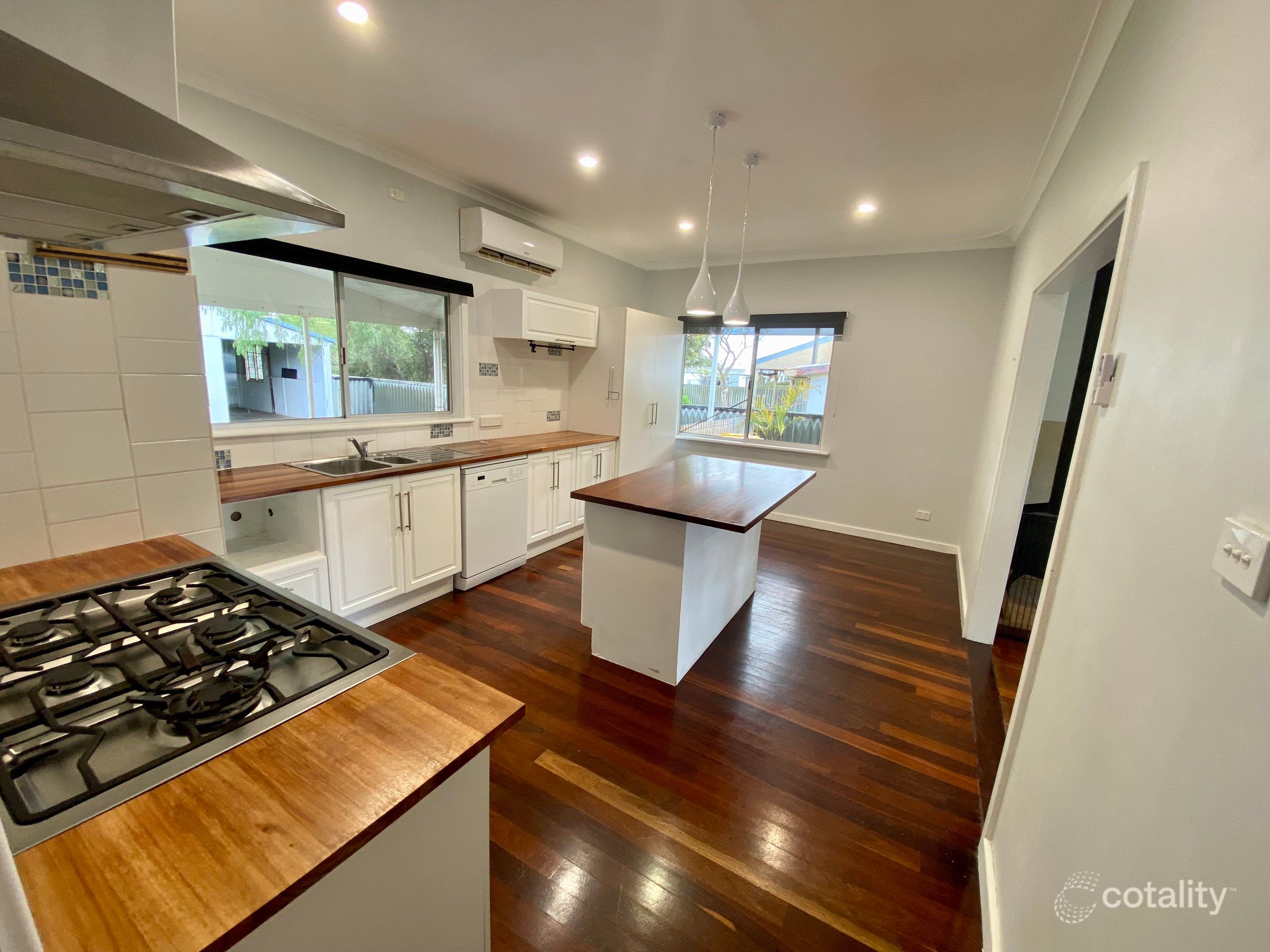 32 Carthage Rd, Falcon, WA 6210