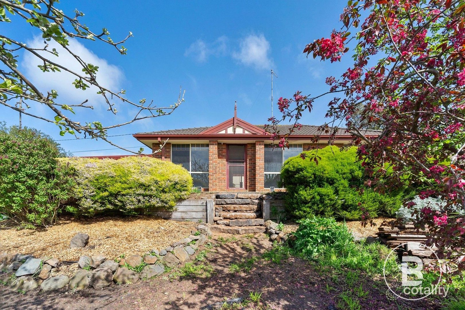 3 Hocking Ave, Canadian, VIC 3350