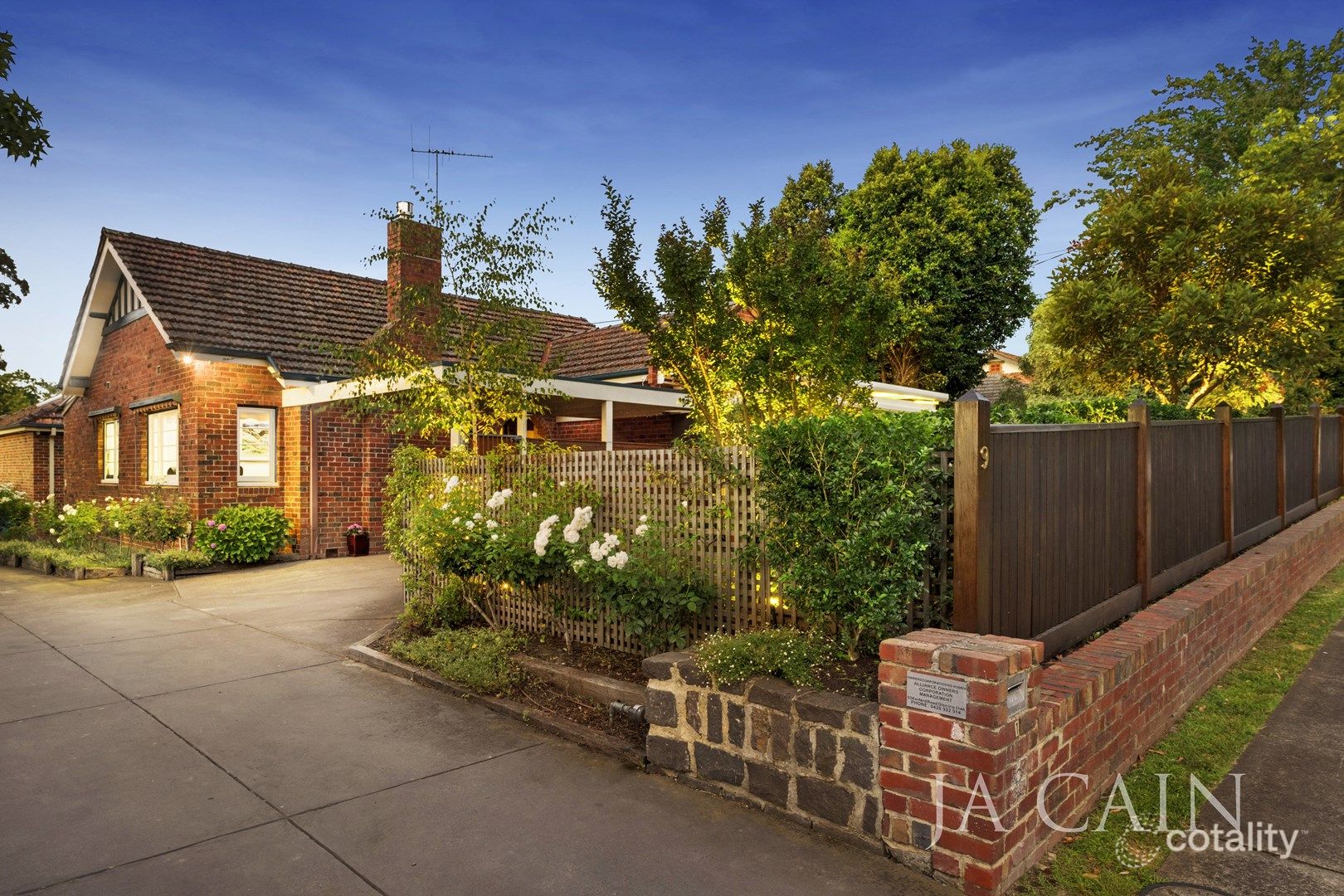 1/9 St Georges Cres, Ashburton, VIC 3147