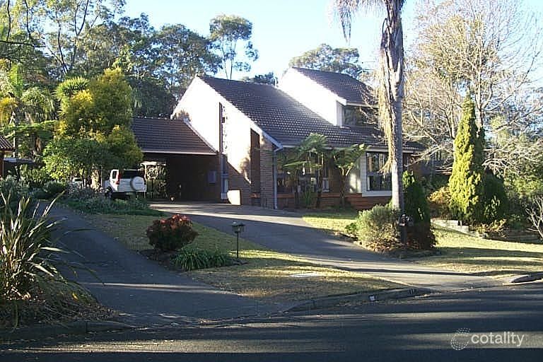 11 Larra Cres, North Rocks, NSW 2151