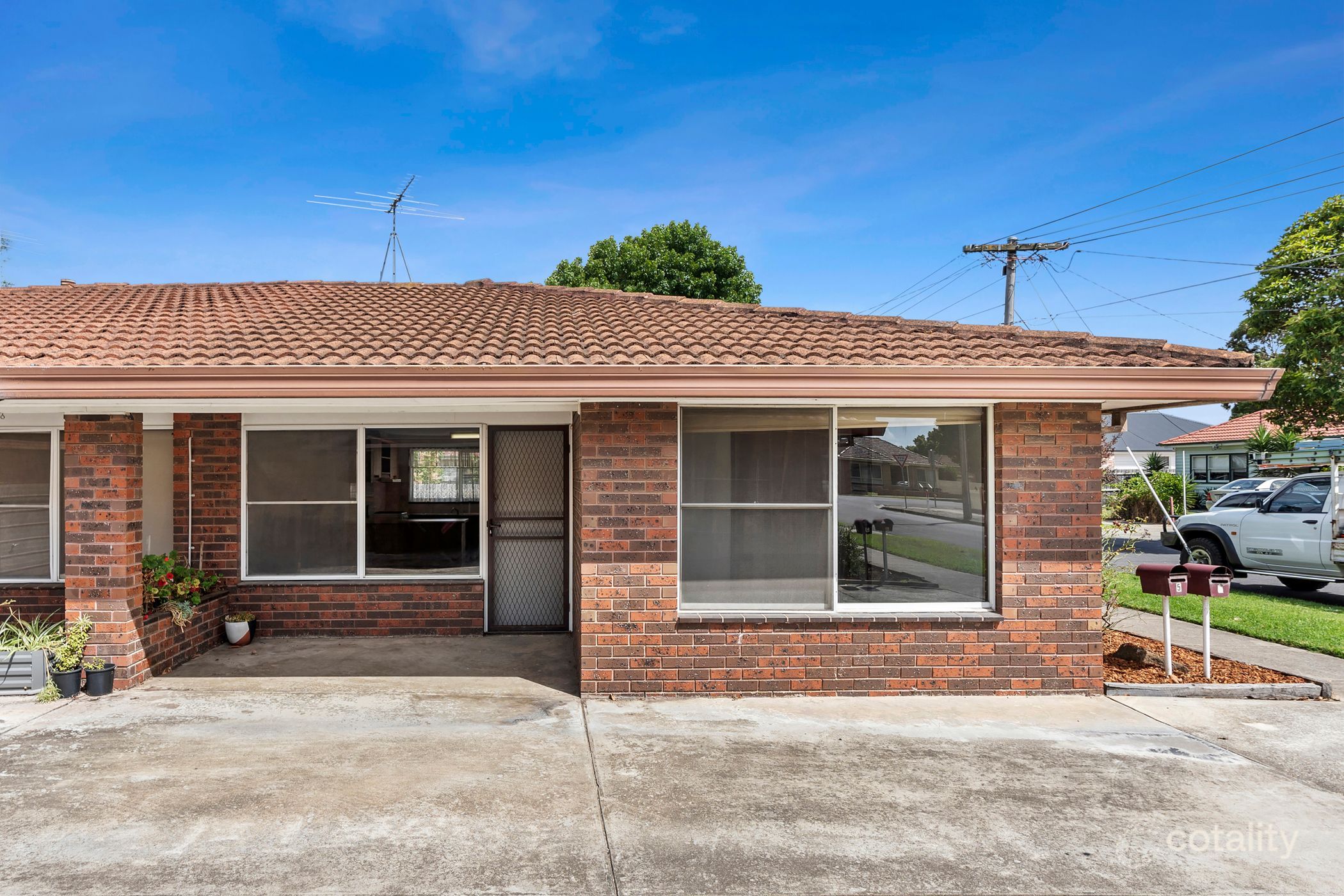 6/127 Minerva Rd, Herne Hill, VIC 3218