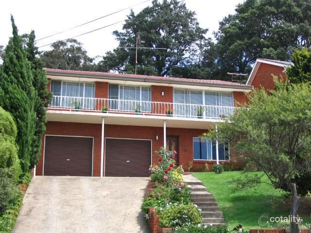 8 Gregory St, Coniston, NSW 2500