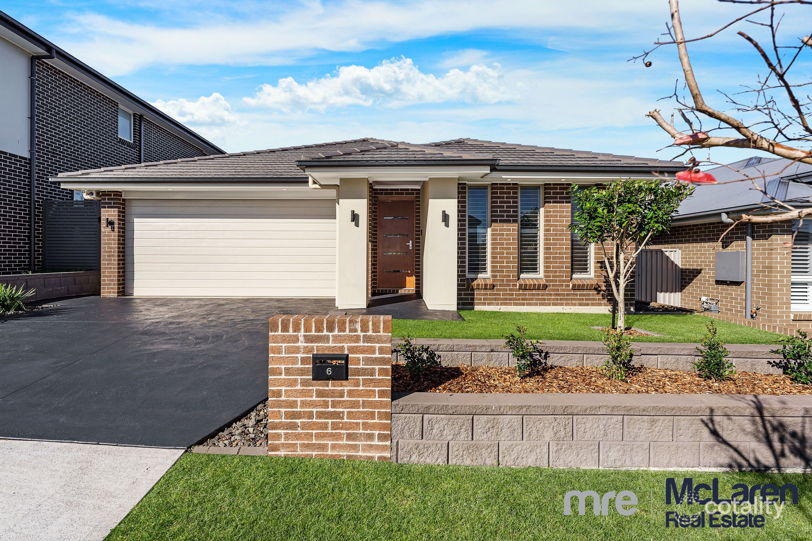6 Matich Pl, Oran Park, NSW 2570