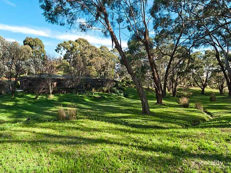 9 Nioka Dr, Ironbank, SA 5153