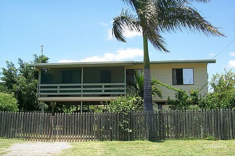 32 Ferguson Cres, West Gladstone, QLD 4680